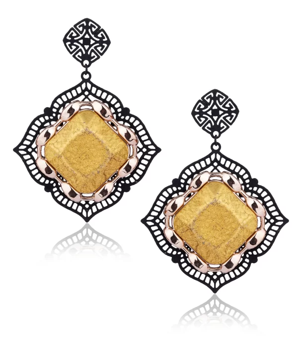 GOLD FOIL LIGHT WEIGHT EARRINGS