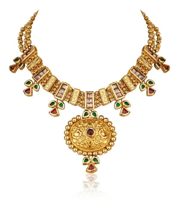 TRADITIONAL RED GREEN STONE NECKLACE