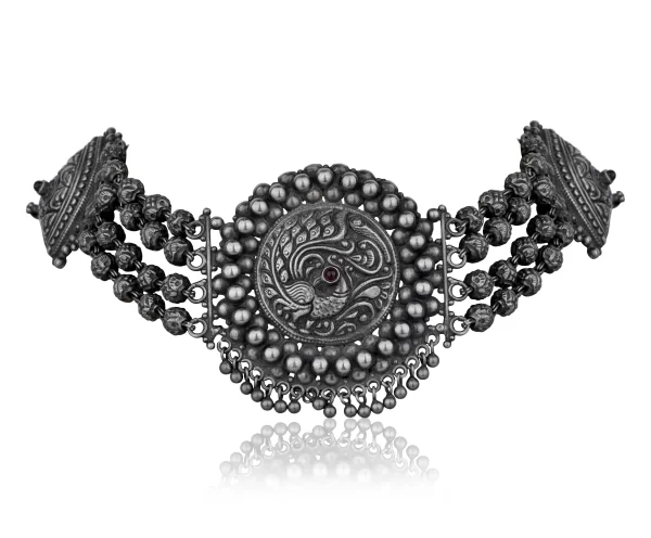 VINTAGE ANTIQUE SILVER NECKLACE