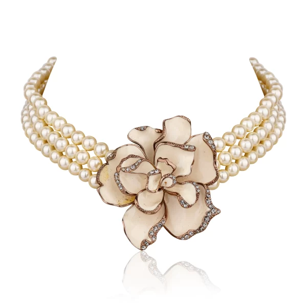 VICTORIAN WHITE FLOWER NECKLACE CHOKER